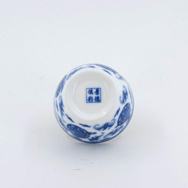 Blue and White Porcelain Tea Cup "Fu Shou"