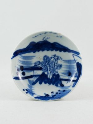 Antique Chinese Saucer in Blue and White Porcelain "Landscape"