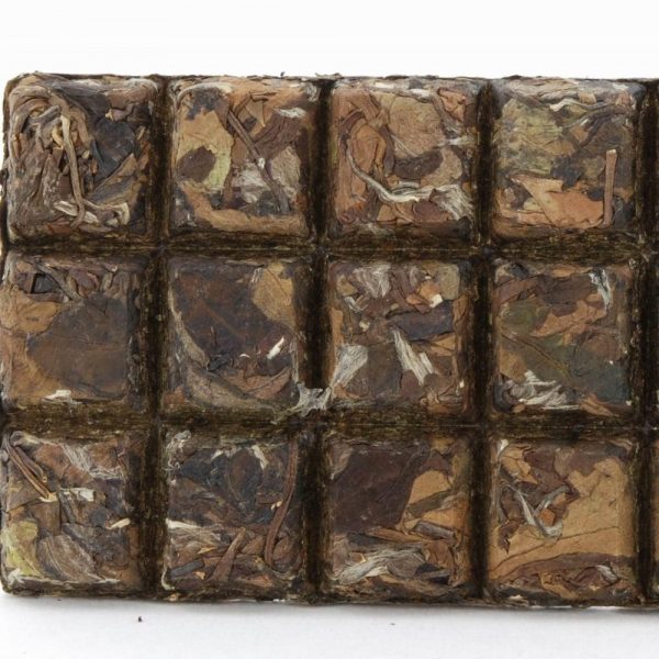 Fu Ding Bai Cha White Tea Brick 2013 -- 100 grams